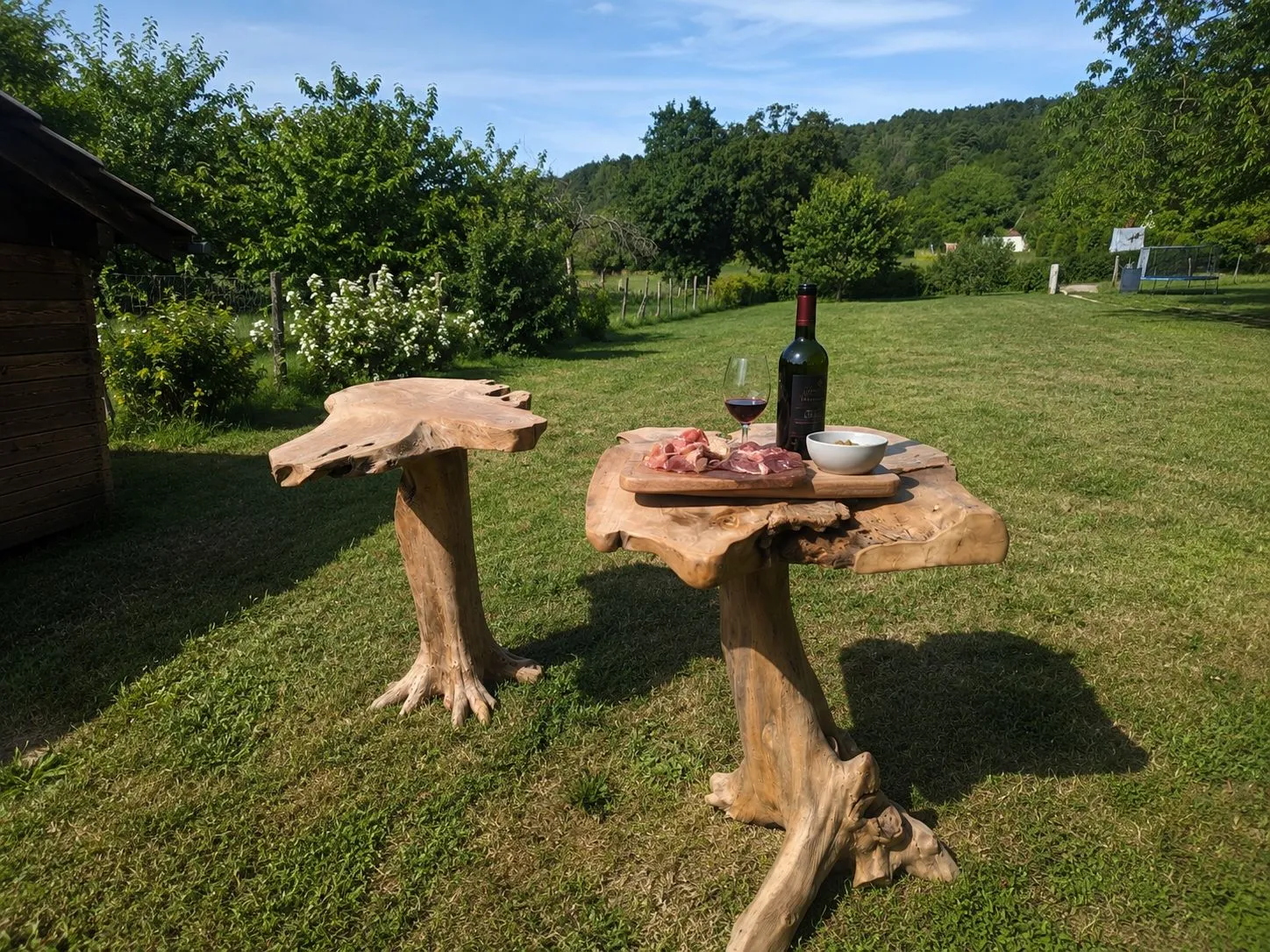 Espace cocktail et vin d'honneur avec mange-debout